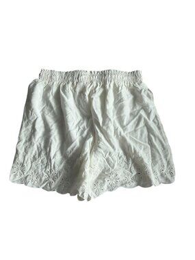 ACTIVE USA White Eyelet Shorts Size M NEW NWT